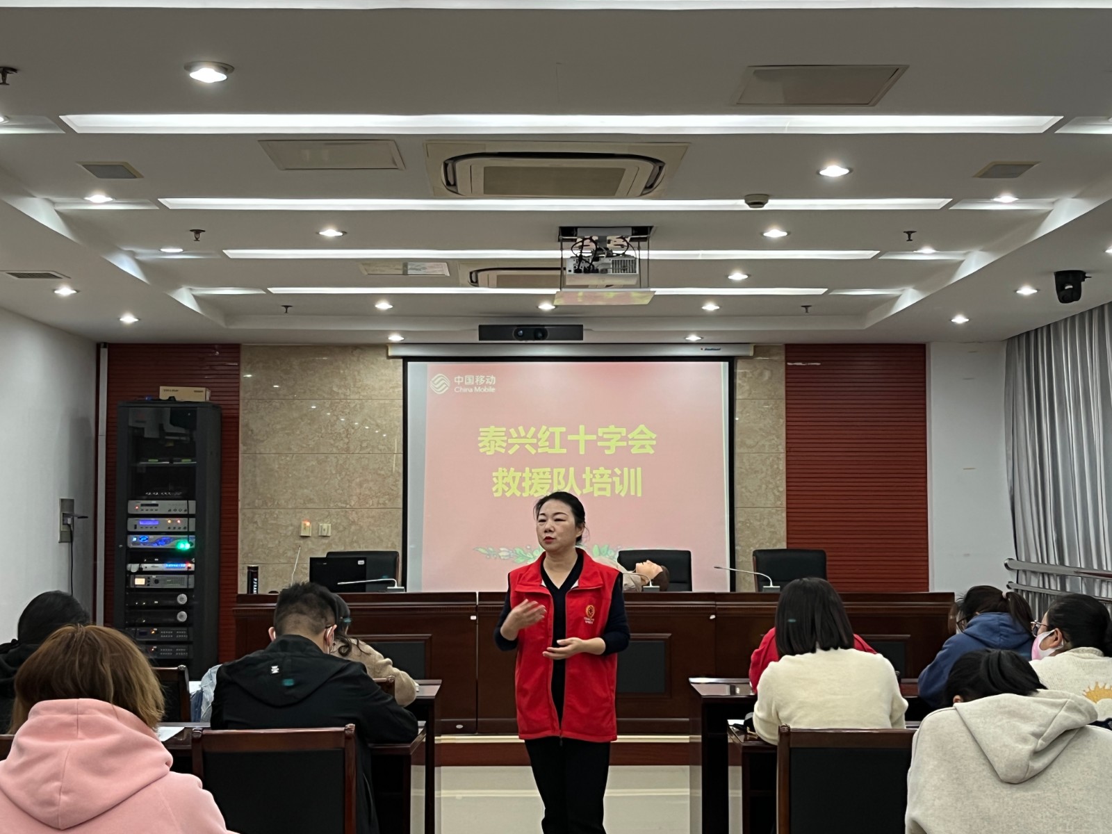 20221104救援队培训.jpg