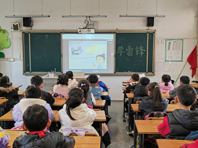 正仪小学学雷锋937_副本.png