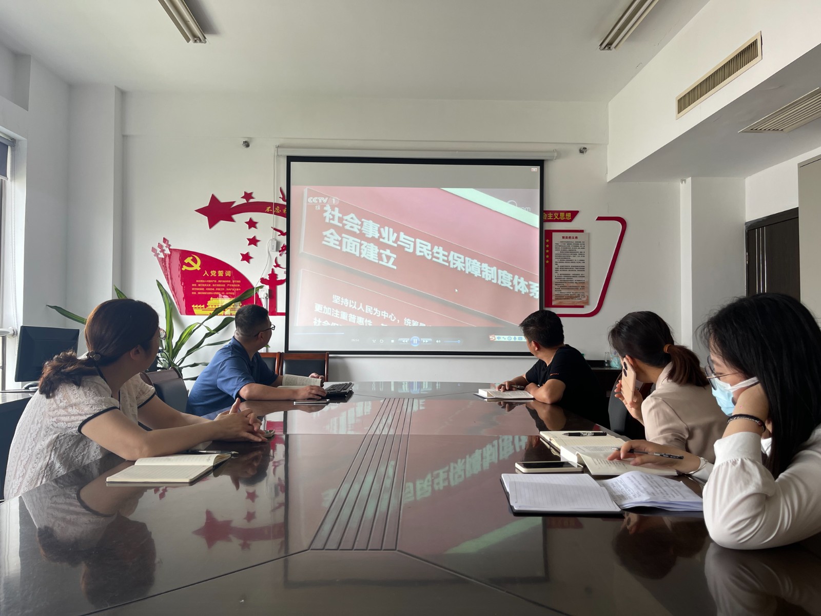 be8cb3fa40097a4204112da3fdab1dd.jpg
