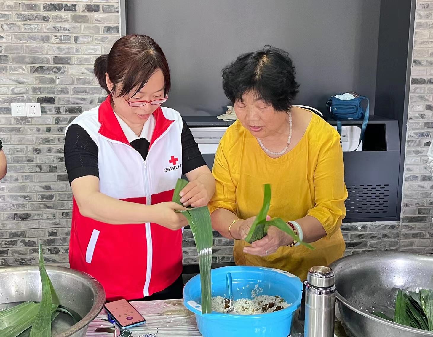 包粽子活动2.jpg