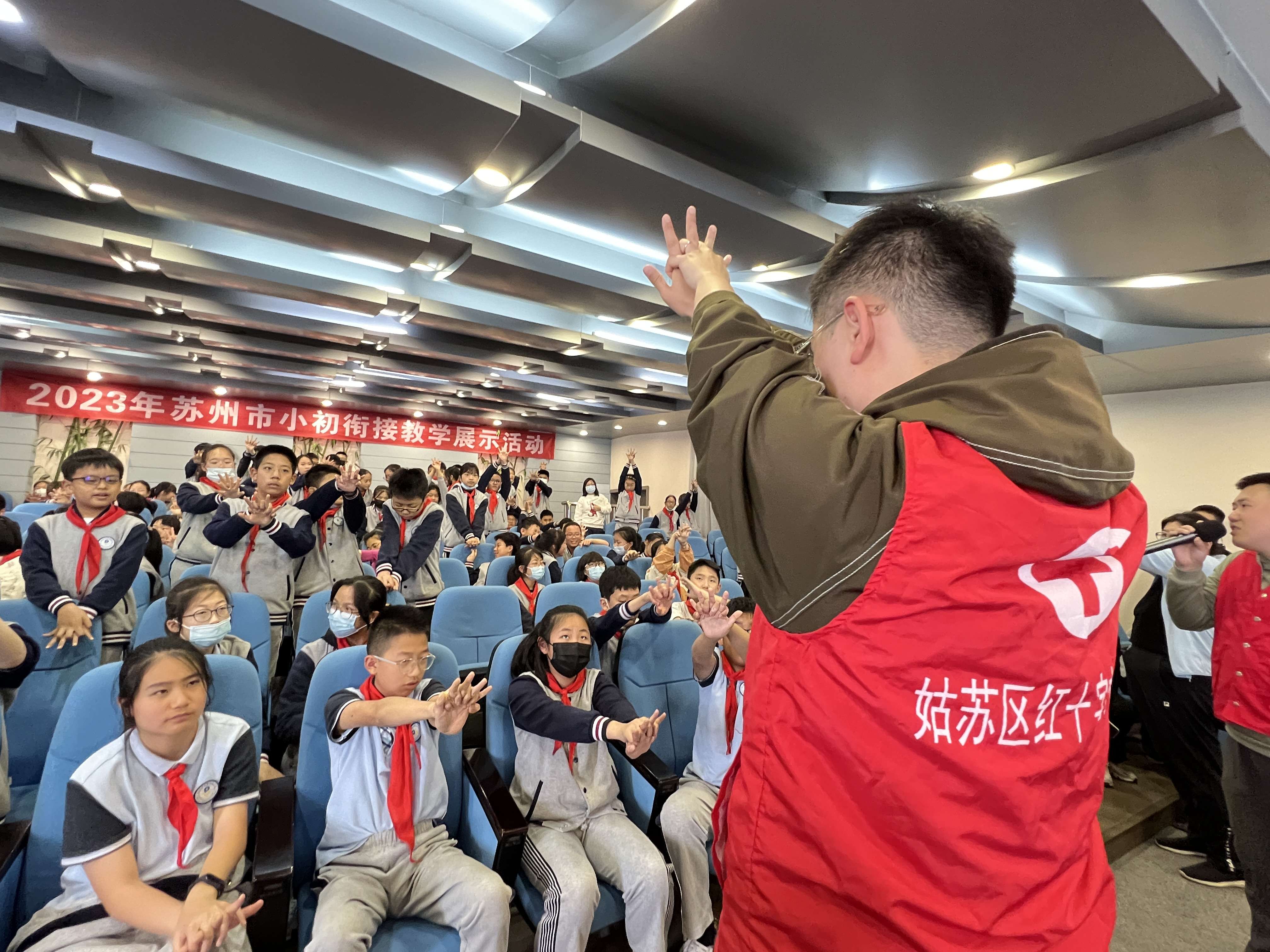 为生命护航.jpg