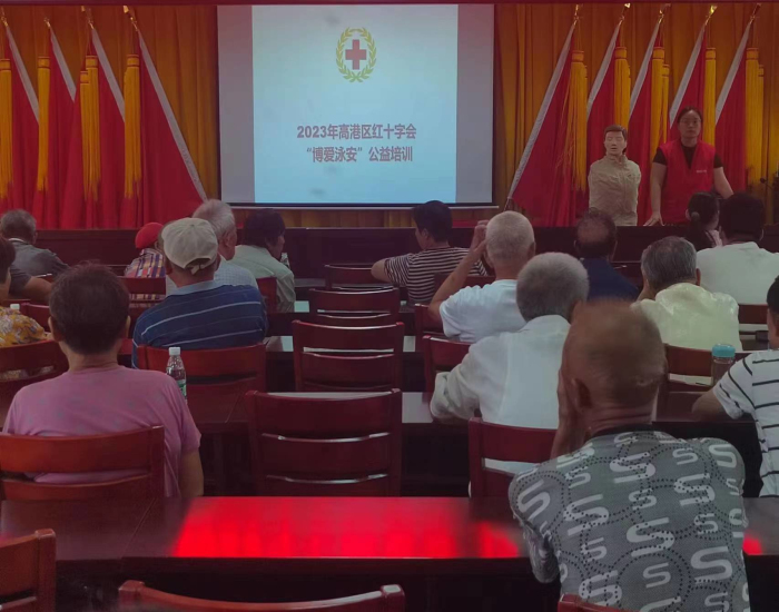 博爱泳安白马_编辑.jpg