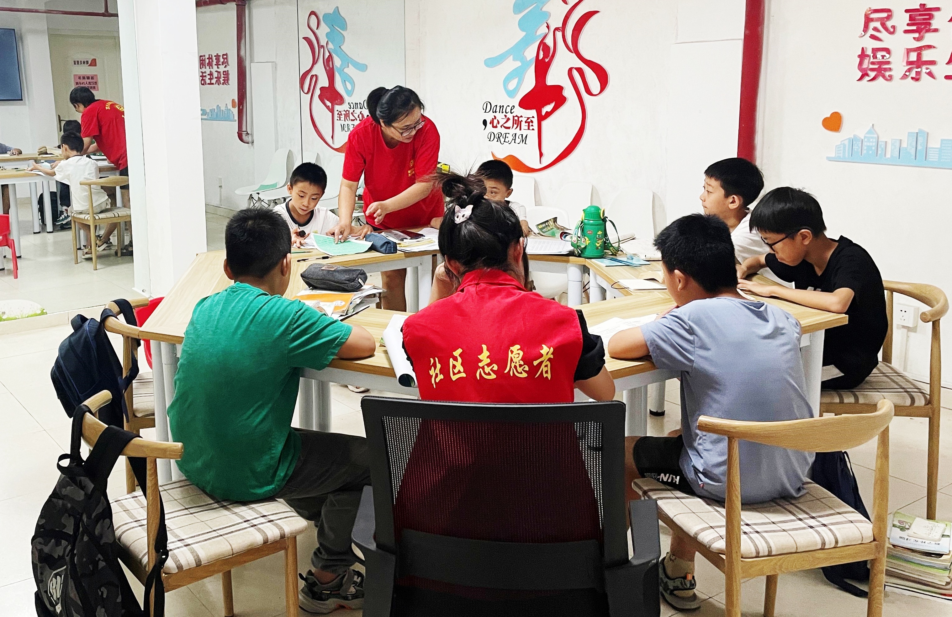 丰财公益暑托班.jpg