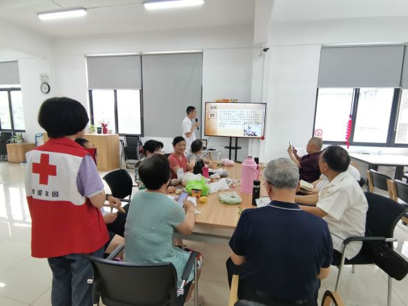 讲座.jpg