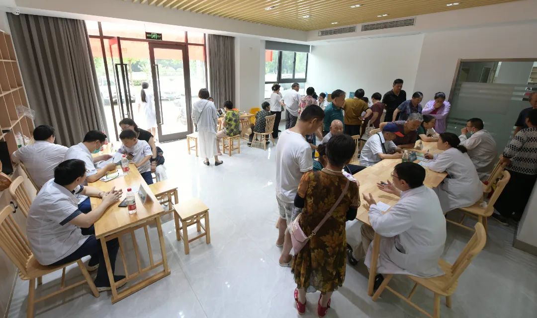 03.jpg